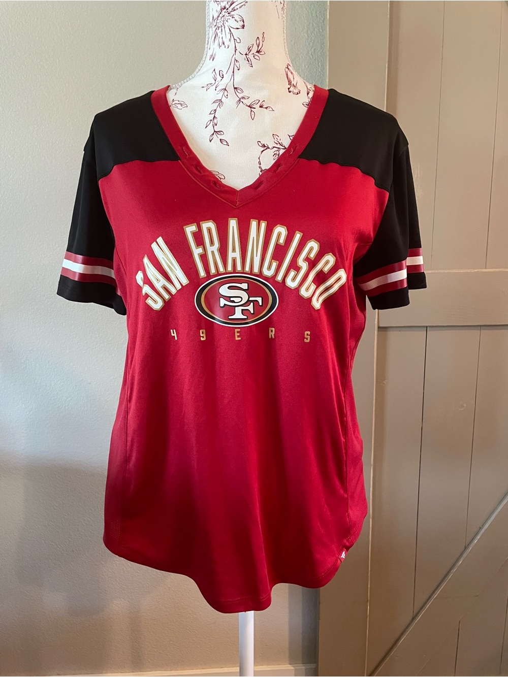 Fanatics San Francisco 49ers Red and Black V-Neck Jersey